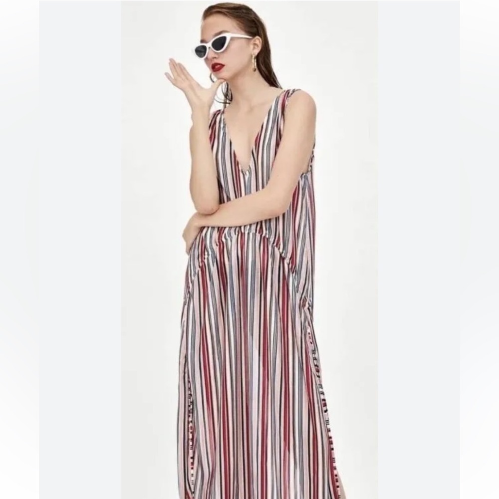 ZARA Striped Multicolor Maxi
Dress with Side Slits Sz S-NWOT -😍☀️🌻​Lagenlook​​